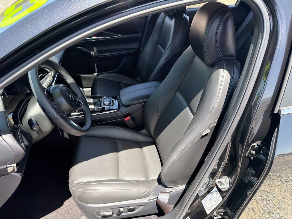 Used 2025 MAZDA CX-30 AWD 2.5 S w/ Preferred Package image 12