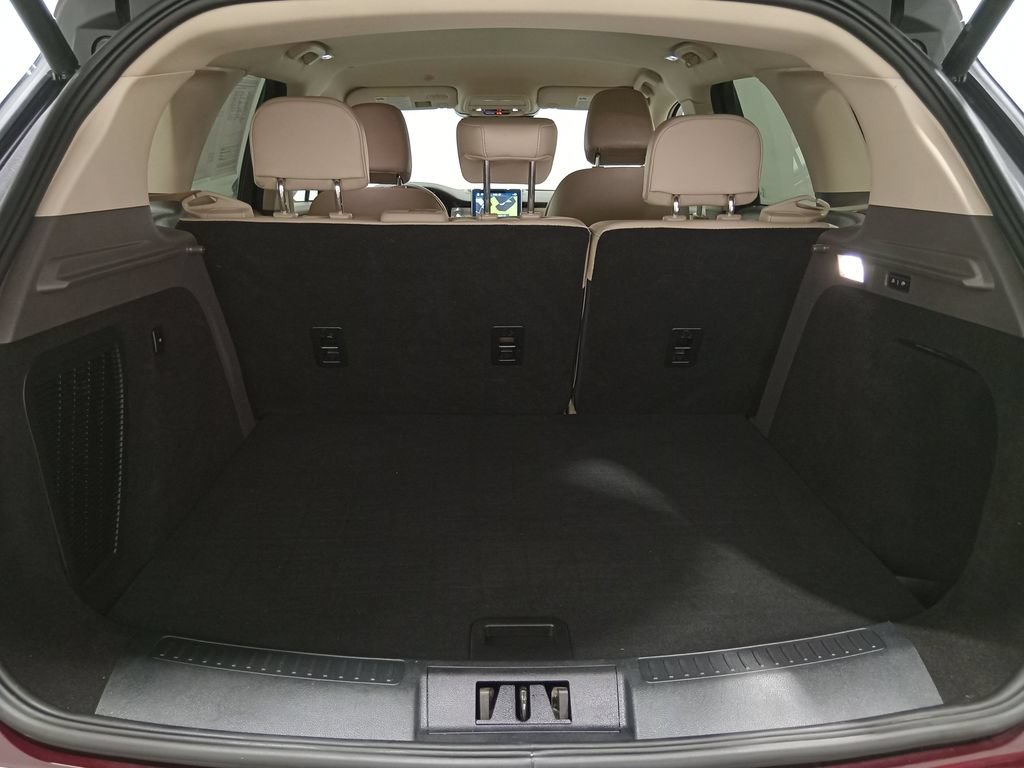 Certified 2021 Lincoln Corsair AWD w/ Equipment Group 101A image 6