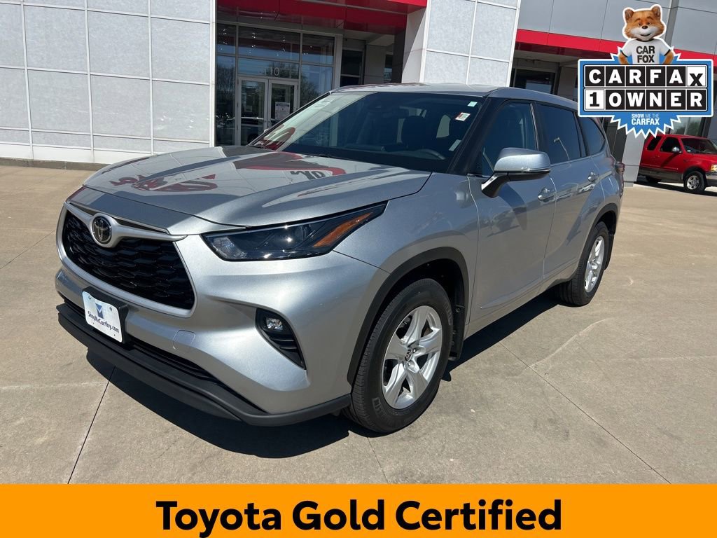 Certified 2025 Toyota Highlander LE AWD/4WD video 2