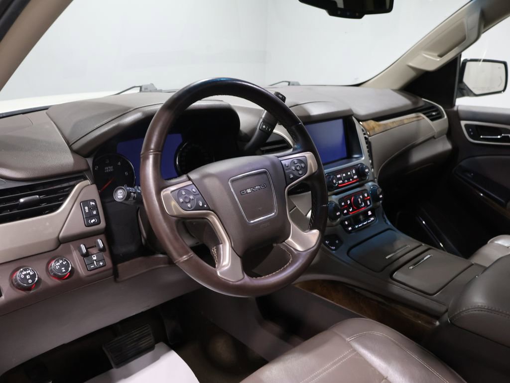 Used 2015 GMC Yukon Denali w/ Open Road Package image 17