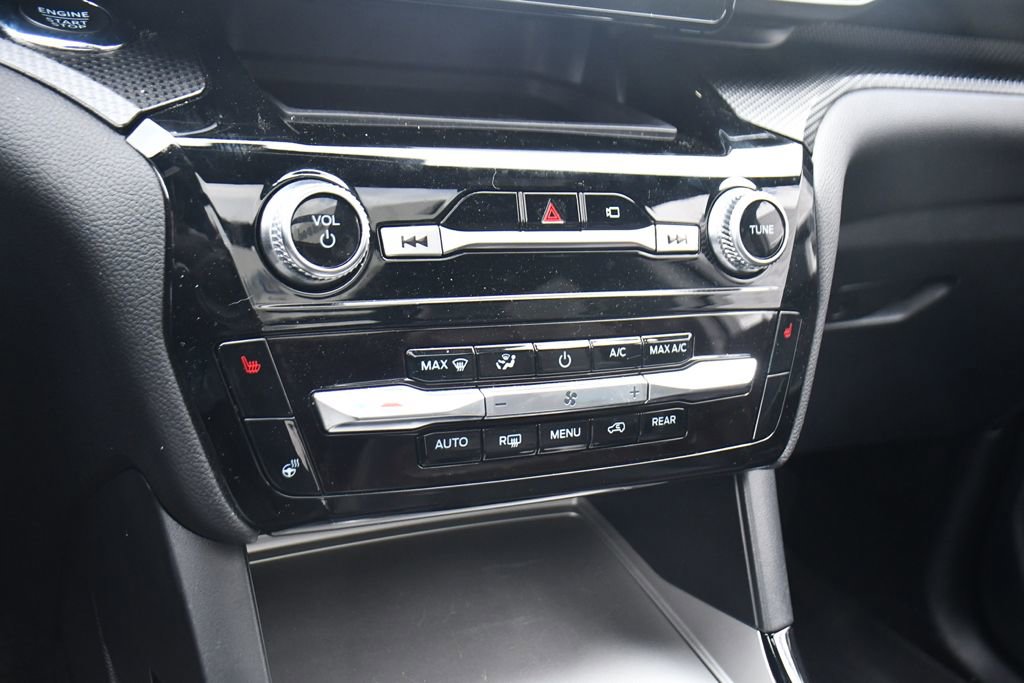 Used 2023 Ford Explorer ST-Line w/ Class IV Trailer Tow Package AWD/4WD image 28