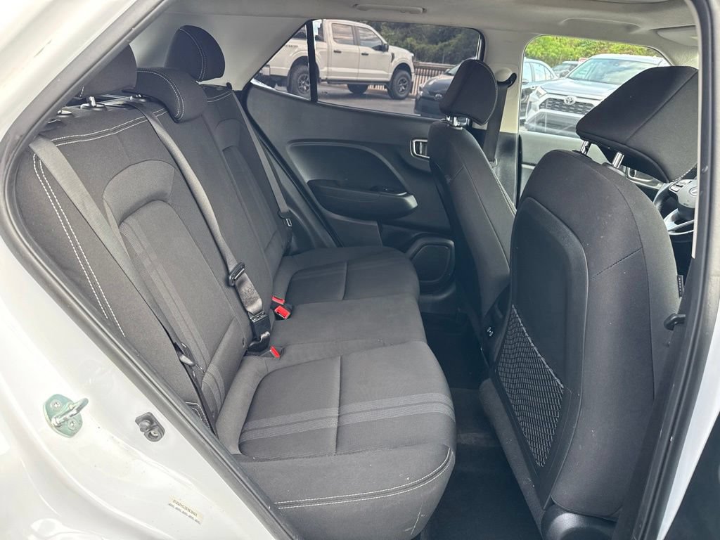 Used 2026 Hyundai Venue SEL FWD image 30
