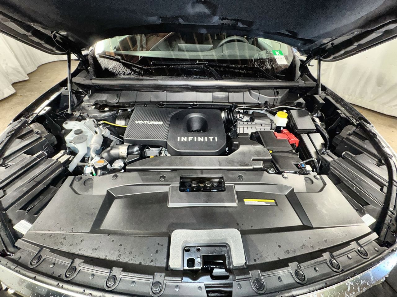 Certified 2026 INFINITI QX60 Luxe w/ Cargo Package AWD/4WD image 33