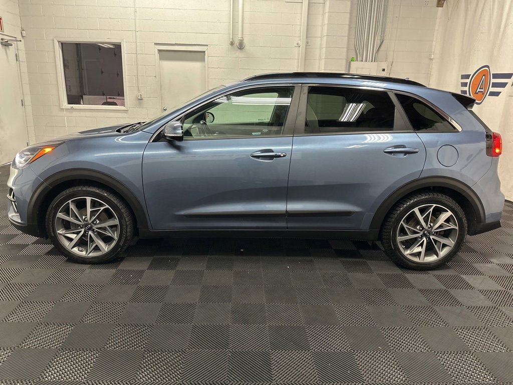 Used 2021 Kia Niro Touring image 6