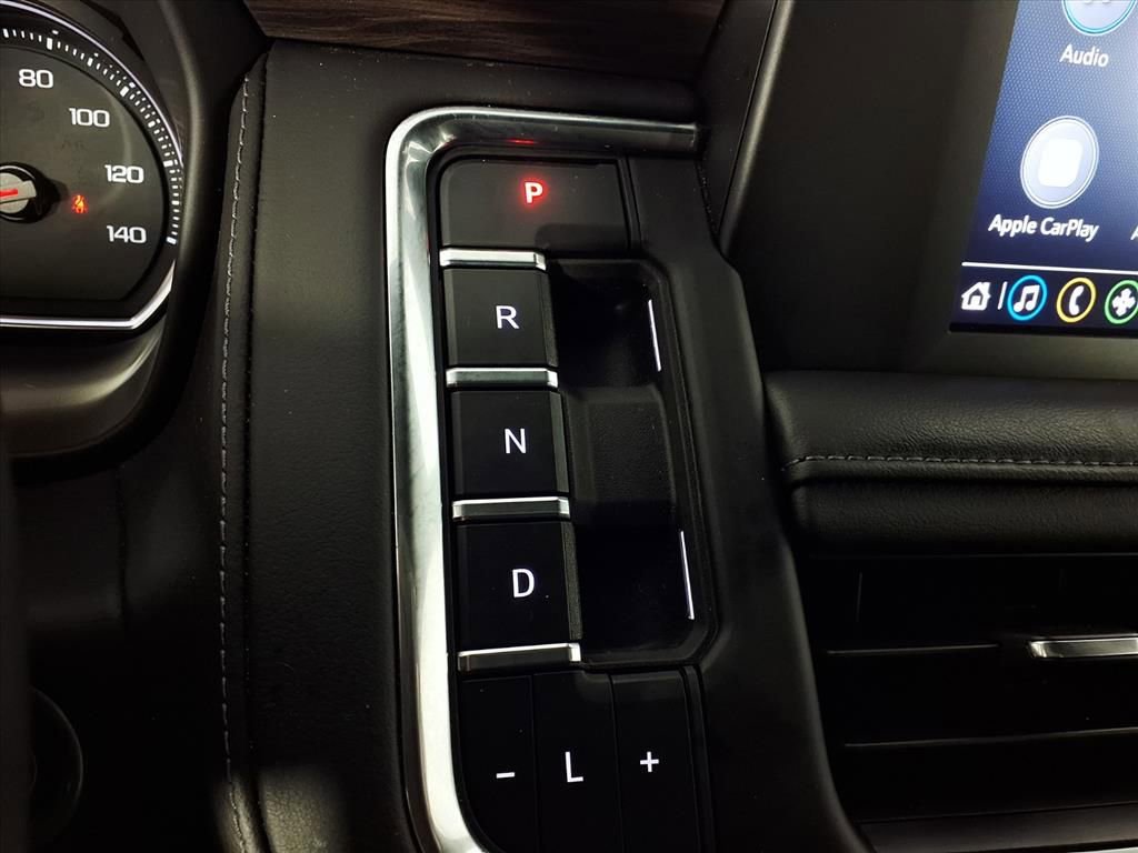 Used 2023 Chevrolet Suburban LS image 21