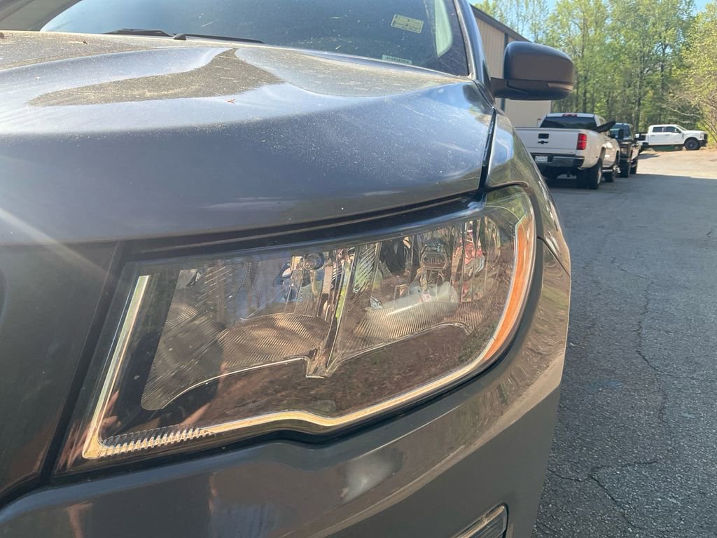 Used 2021 Jeep Compass Trailhawk image 9