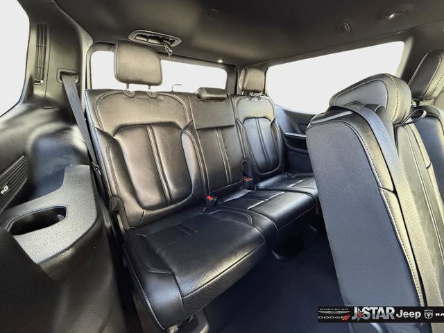 Used 2025 Jeep Wagoneer Series II w/ 8-Passenger Seating Package AWD/4WD image 30
