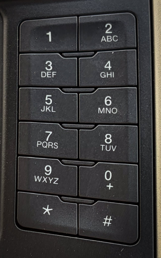 Used 2013 Ford Fusion SE FWD image 15