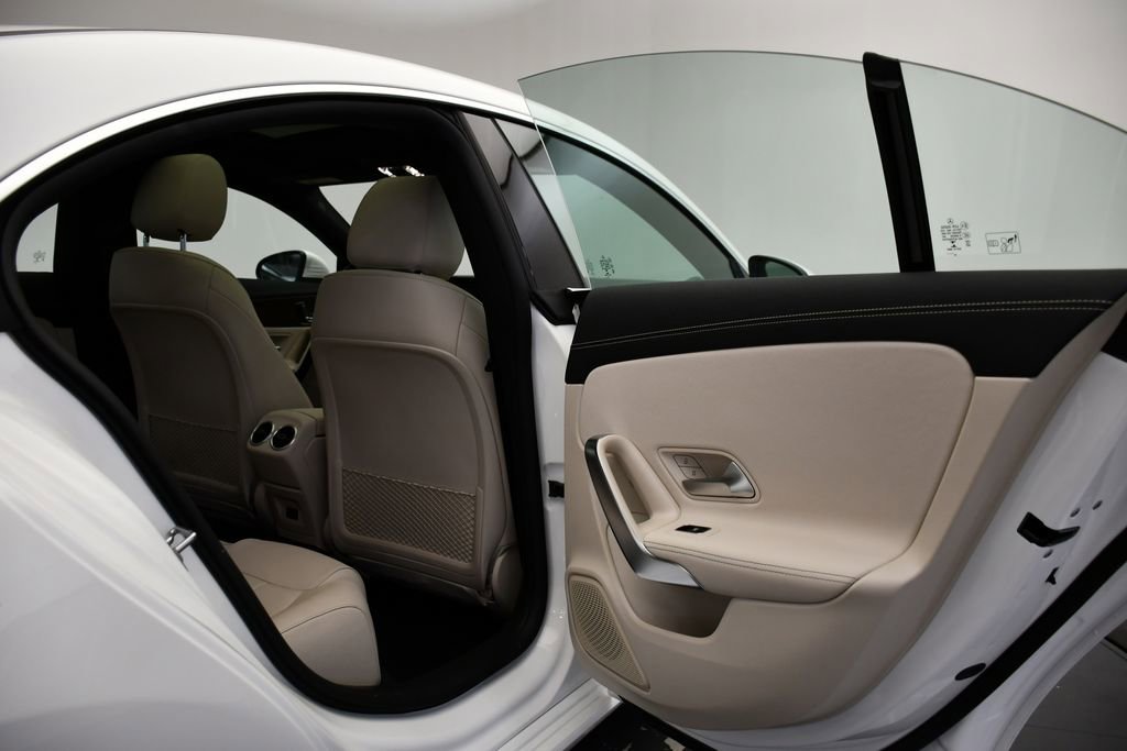 Used 2023 Mercedes-Benz CLA 250 CLA 250 image 51