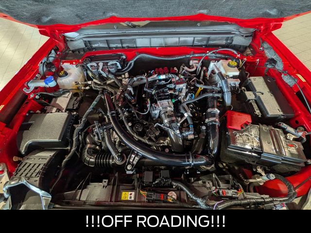 Used 2024 Ford Bronco Black Diamond w/ Sasquatch Package image 22