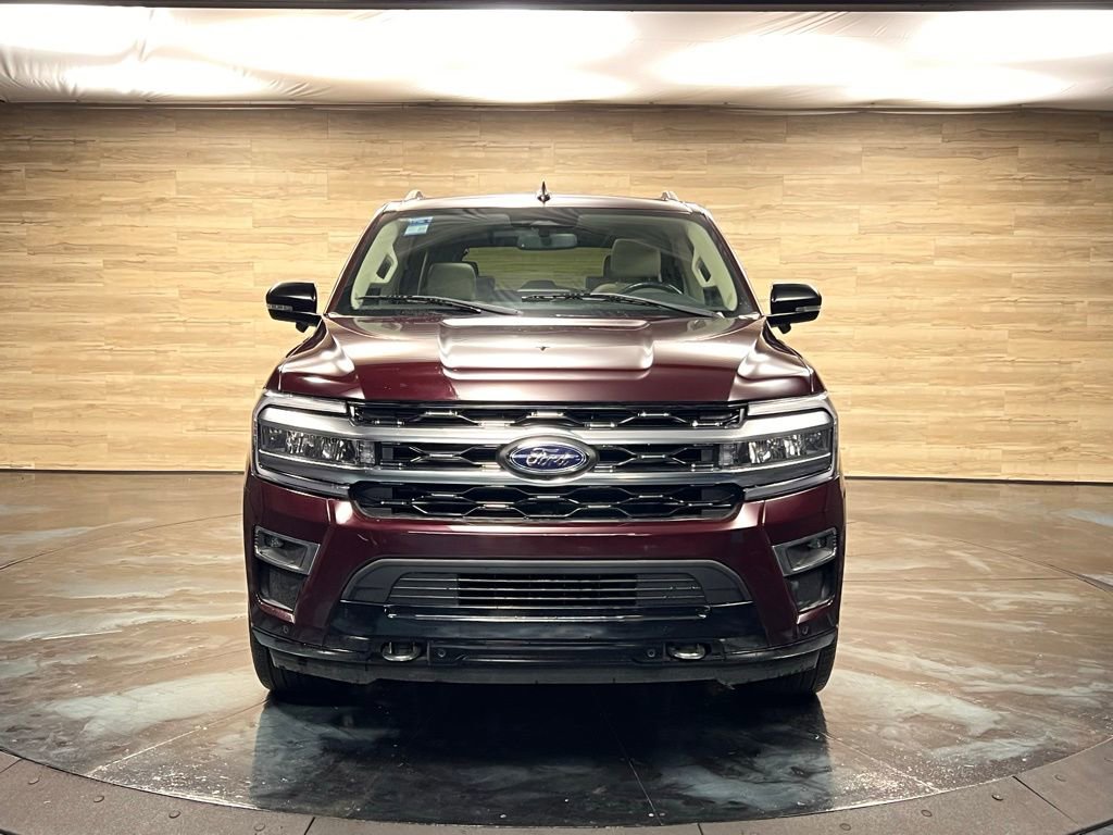 Used 2023 Ford Expedition Platinum image 5