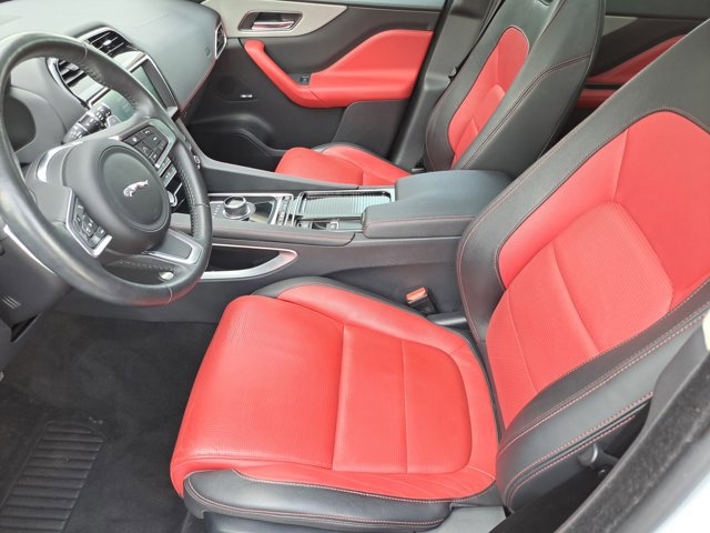 Used 2020 Jaguar F-PACE Checkered Flag image 19