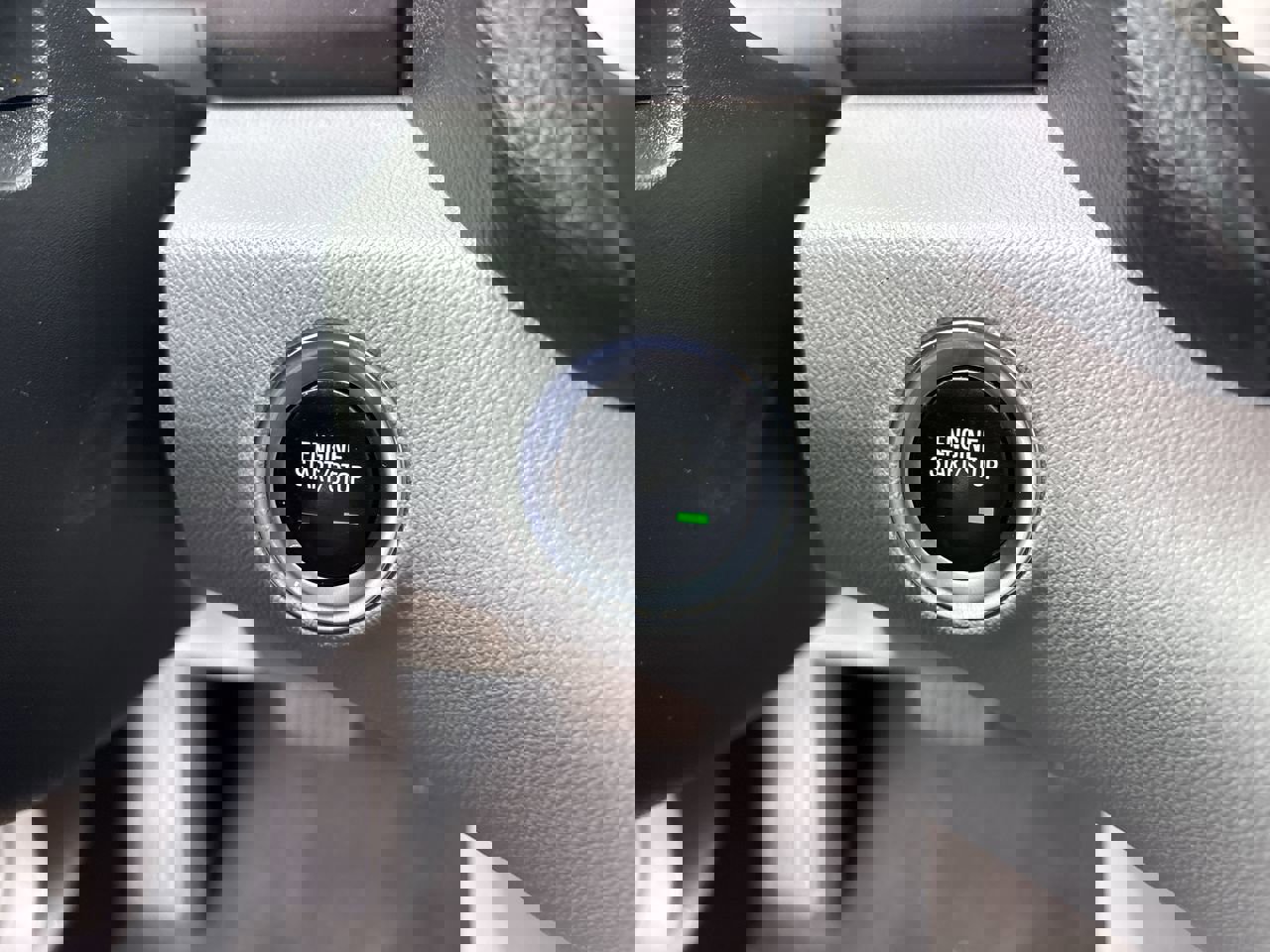 Used 2022 GMC Terrain SLE w/ Driver Convenience Package image 29