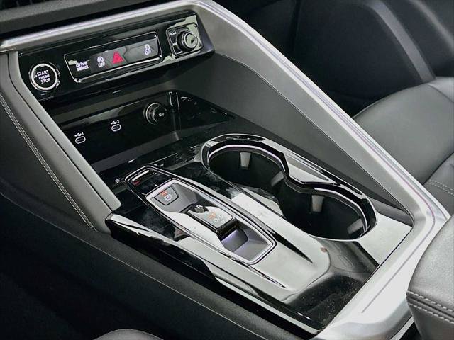 Certified 2025 Audi Q5 Premium w/ Premium Plus AWD/4WD image 15