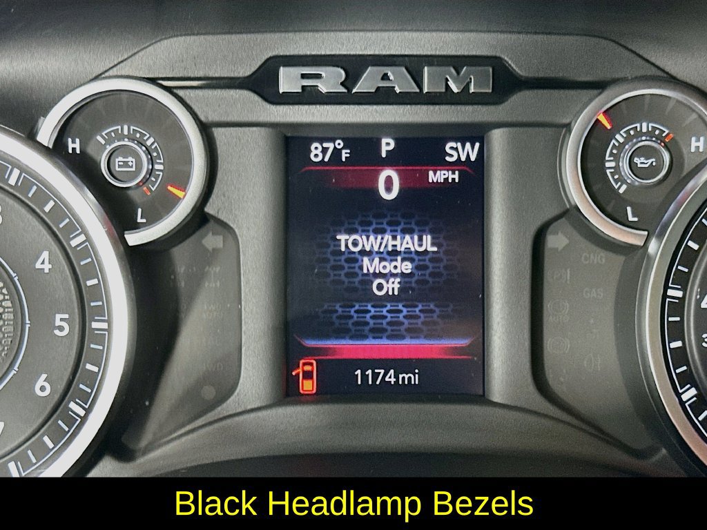 Used 2026 RAM 1500 Big Horn w/ Night Edition AWD/4WD image 16