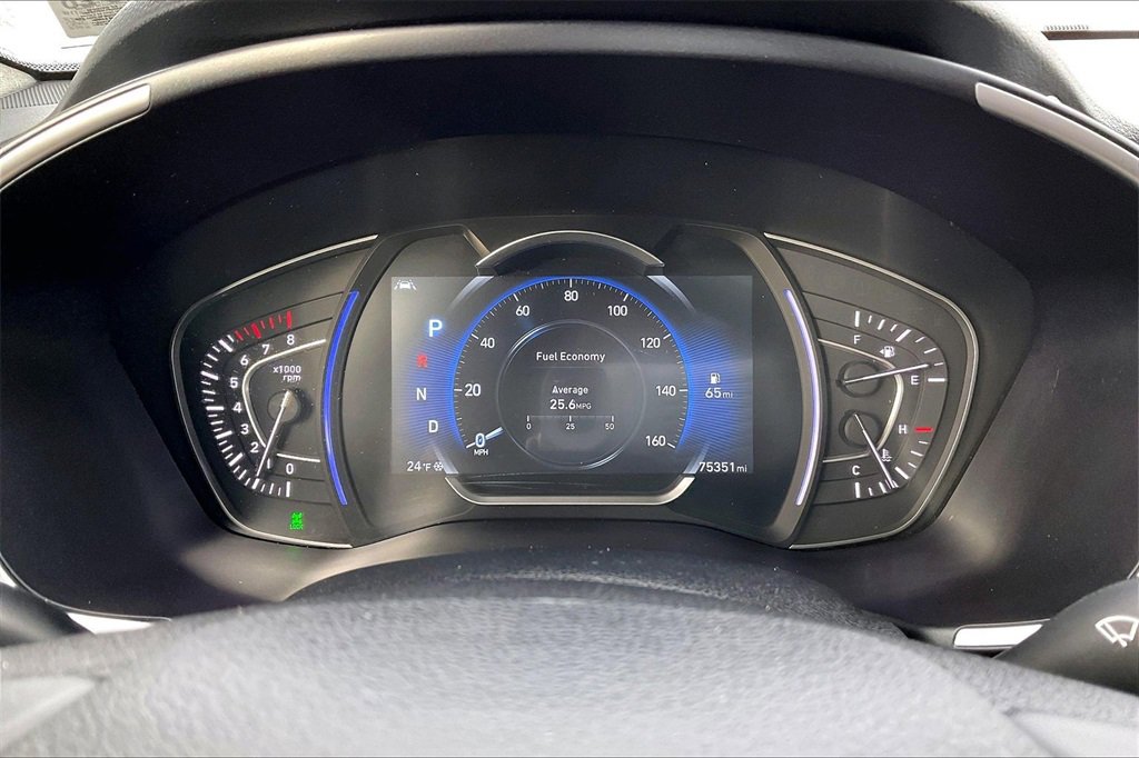 Used 2020 Hyundai Santa Fe Limited image 12