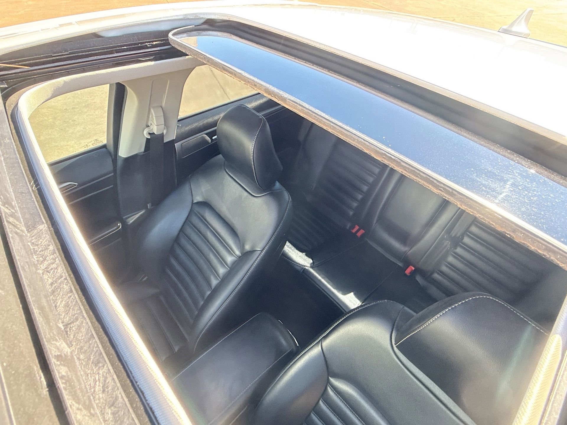 Used 2020 Ford Fusion SEL image 24