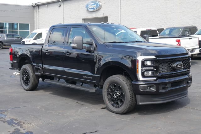 New 2026 Ford F350 XLT w/ XLT Premium Package AWD/4WD image 7