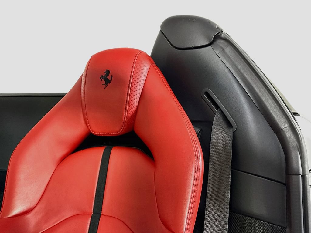 Certified 2022 Ferrari F8 Tributo RWD image 19