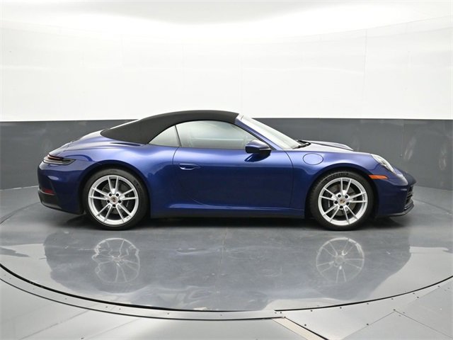 Used 2025 Porsche 911 Carrera image 17