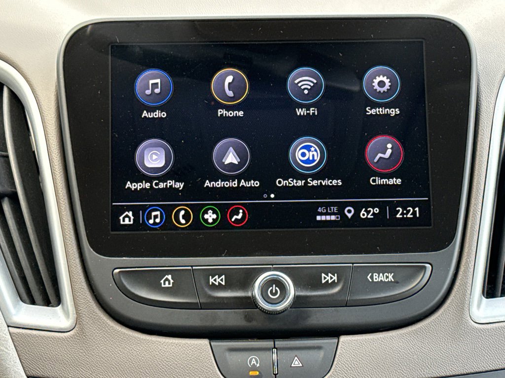 Used 2024 Chevrolet Malibu LT image 20