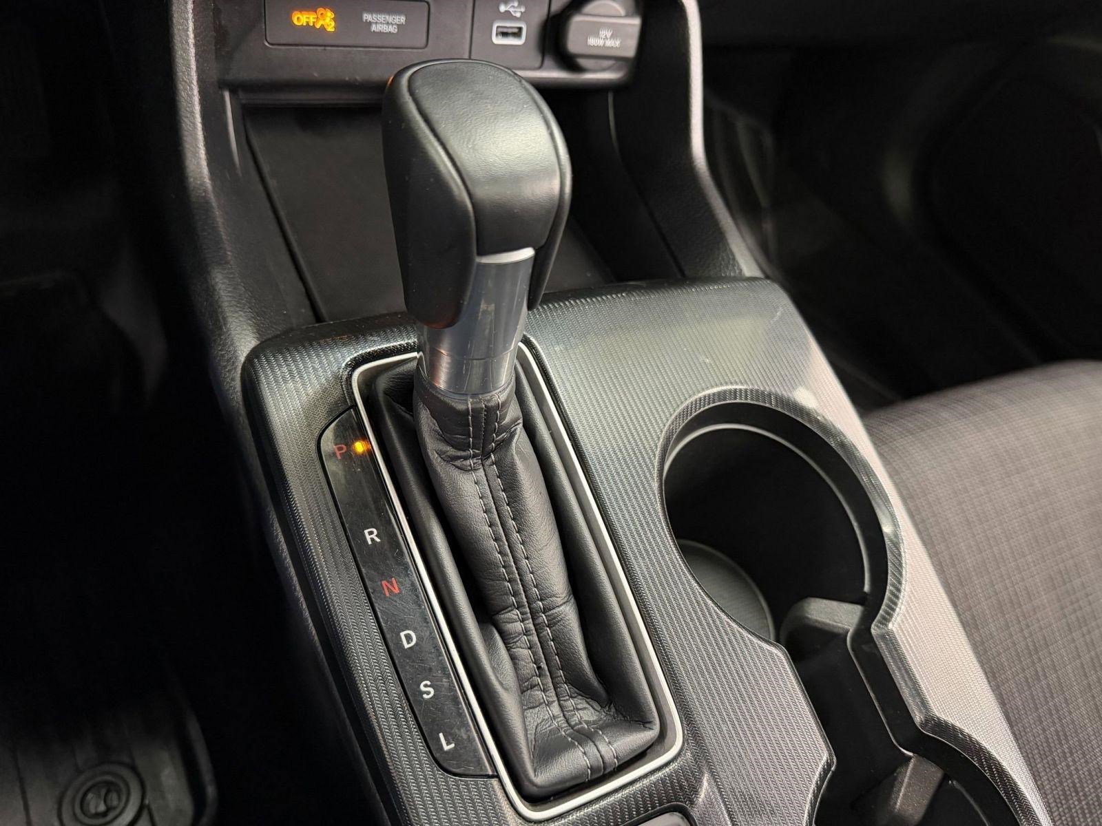Used 2024 Honda Civic EX image 15
