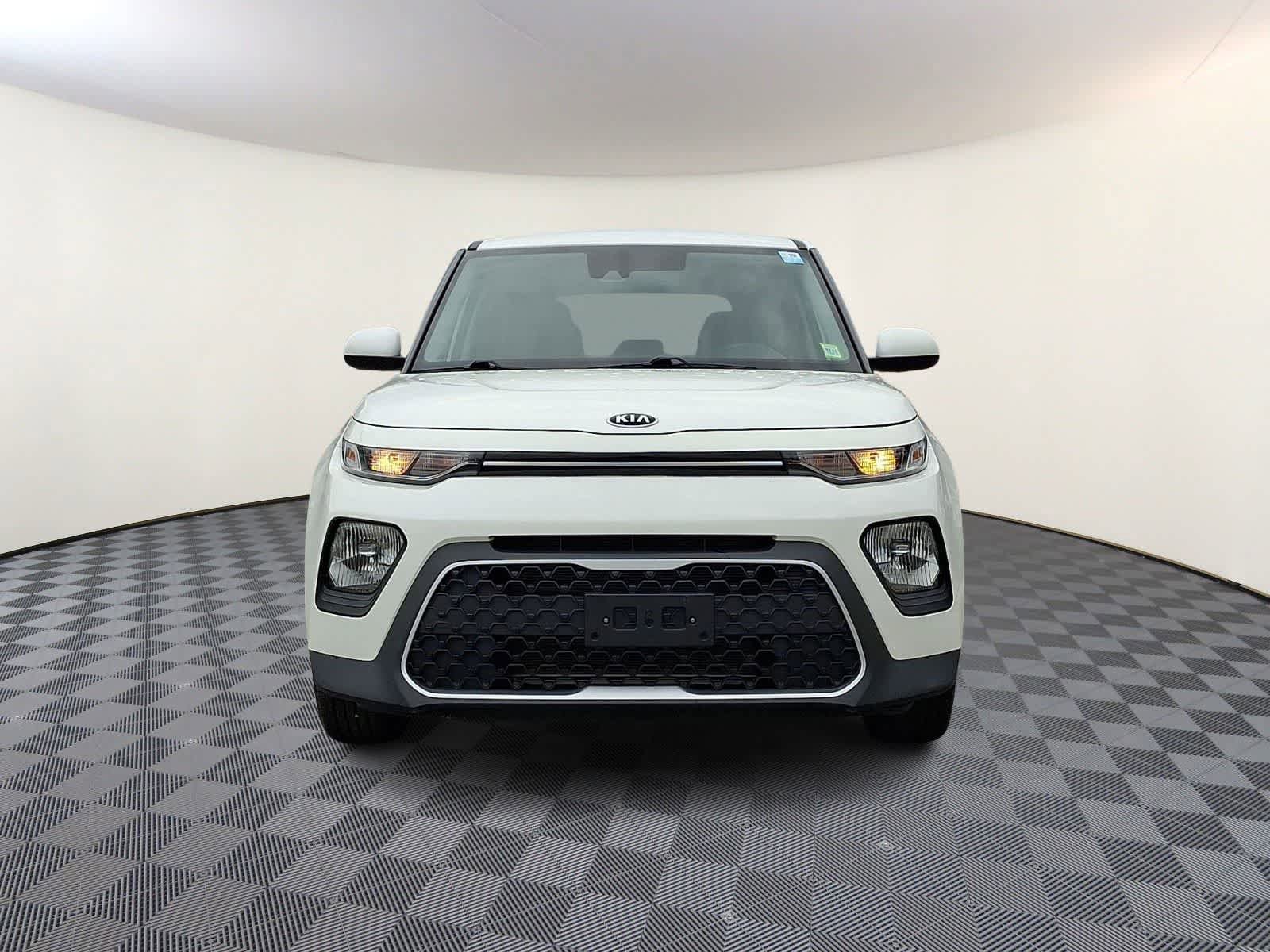 Used 2021 Kia Soul S FWD image 3