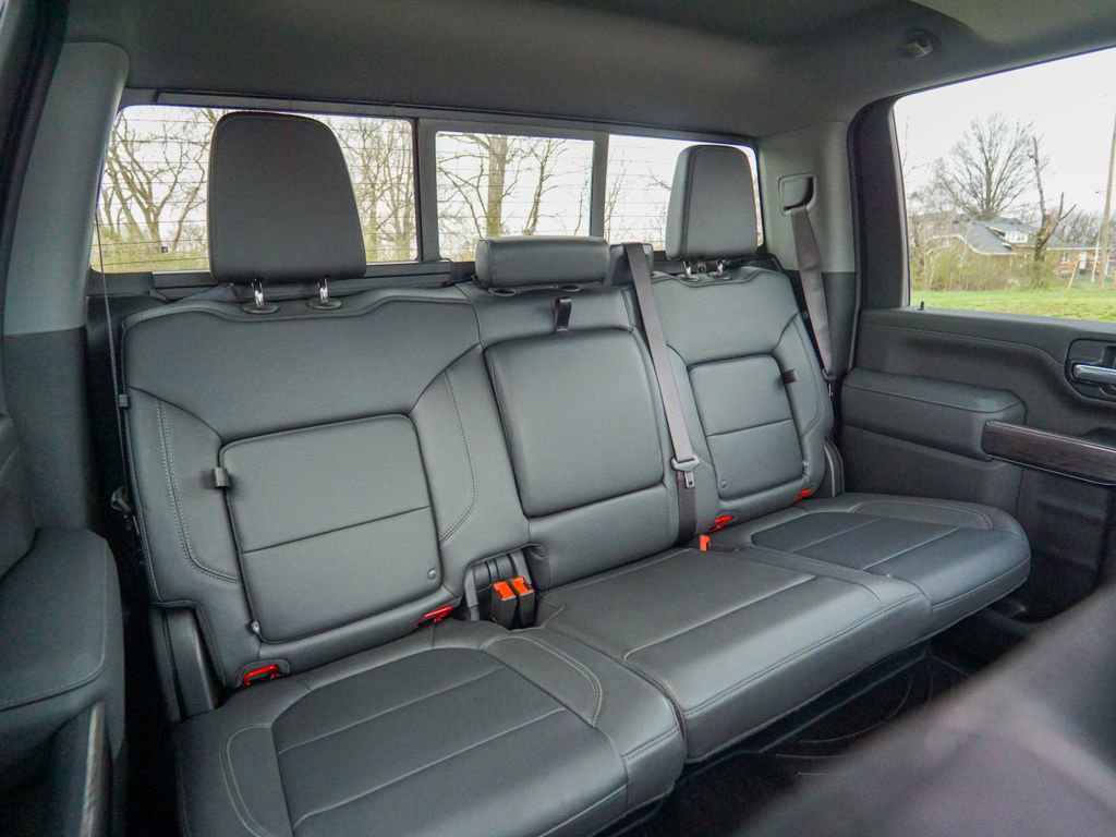 Used 2022 Chevrolet Silverado 2500 LTZ w/ LTZ Plus Package image 37