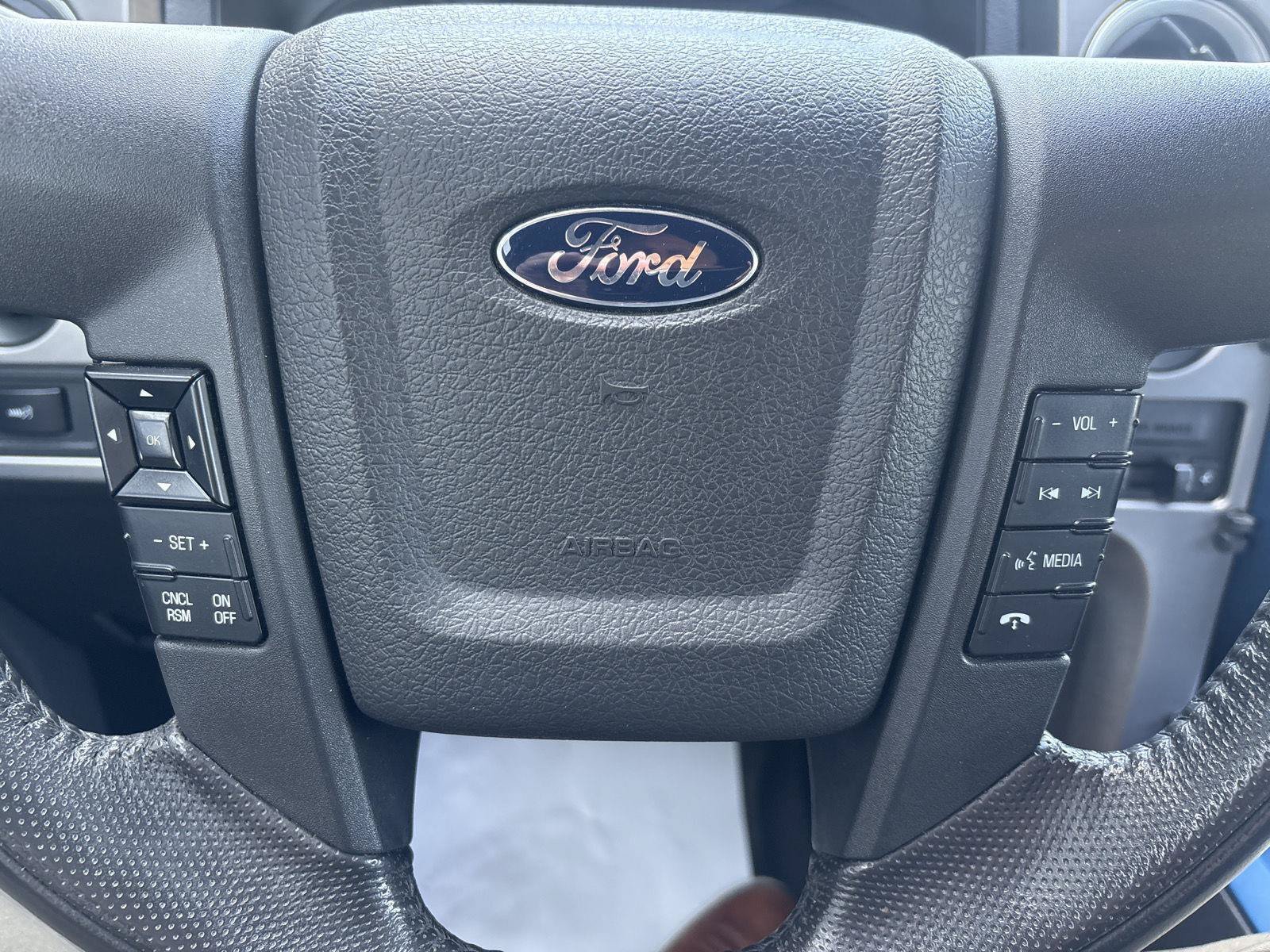 Used 2014 Ford F150 Raptor w/ Equipment Group 801A Luxury AWD/4WD image 20