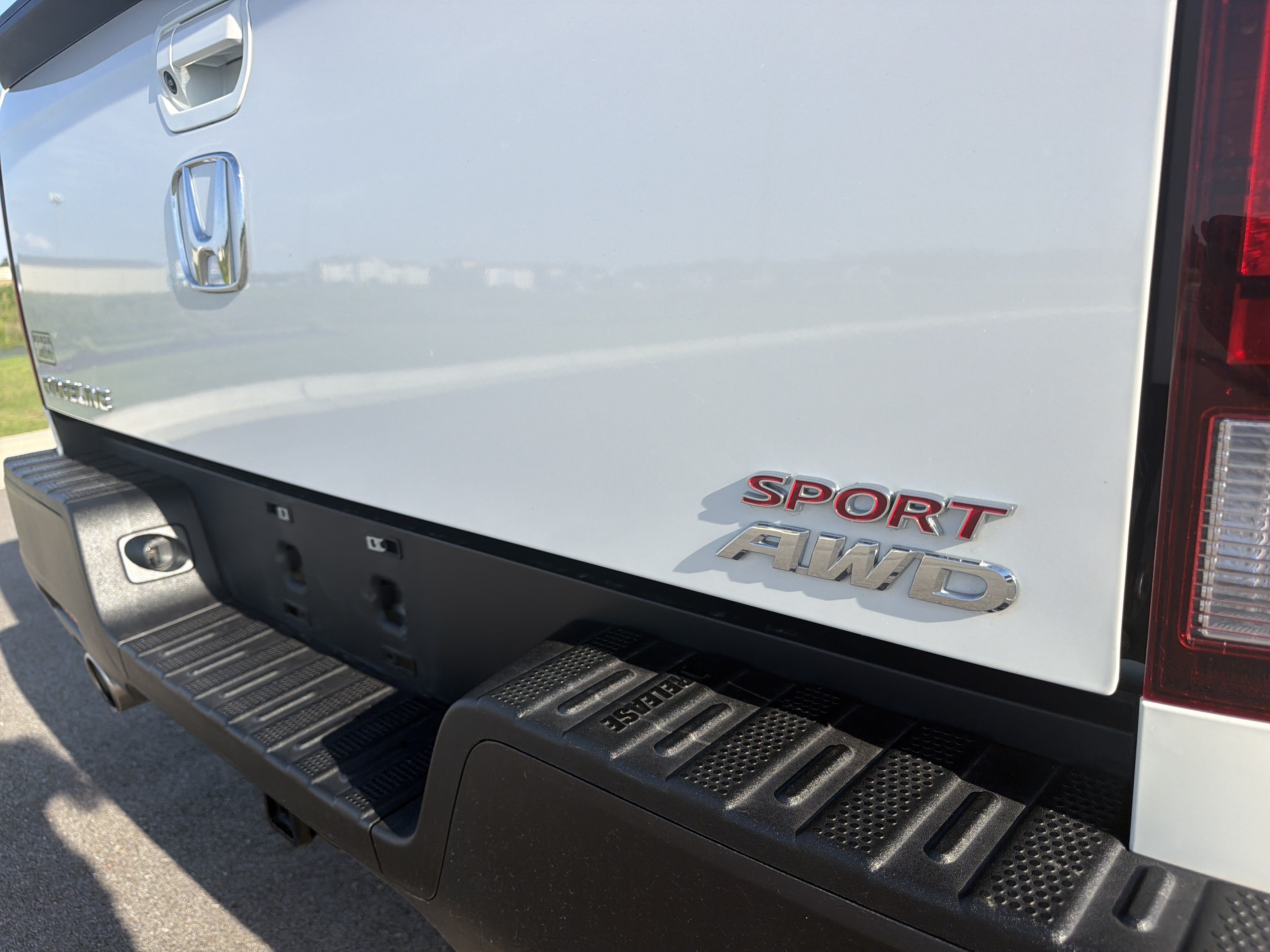 Certified 2023 Honda Ridgeline Sport image 38
