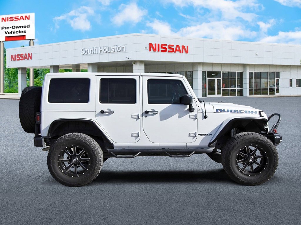 Used 2016 Jeep Wrangler Unlimited Rubicon image 5