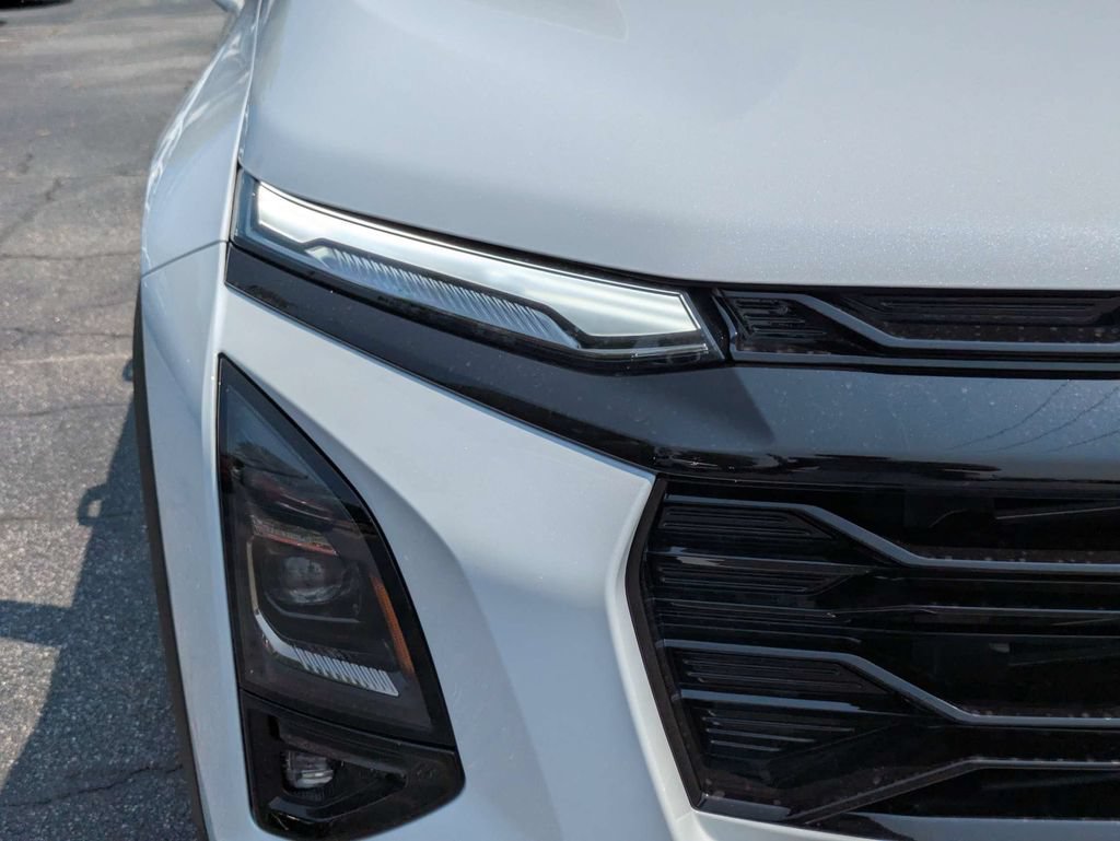 New 2027 Chevrolet Equinox RS w/ Safety and Technology Package FWD image 10