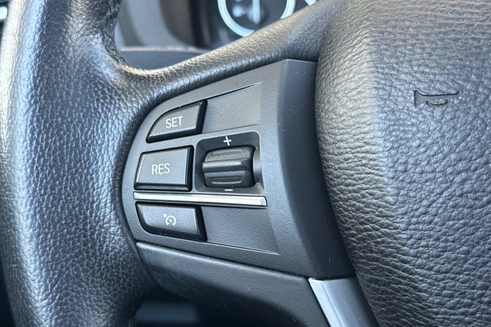 Used 2017 BMW X3 xDrive28i AWD/4WD image 26