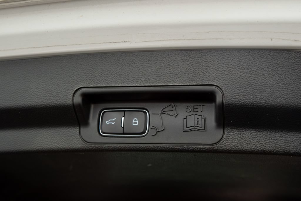Used 2020 Ford Explorer 4WD image 14