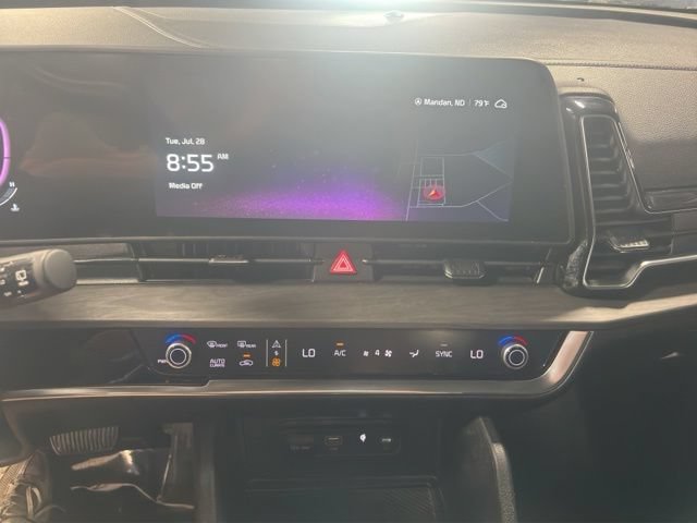 Used 2023 Kia Sportage X-Line w/ X-Line Premium Package AWD/4WD image 4