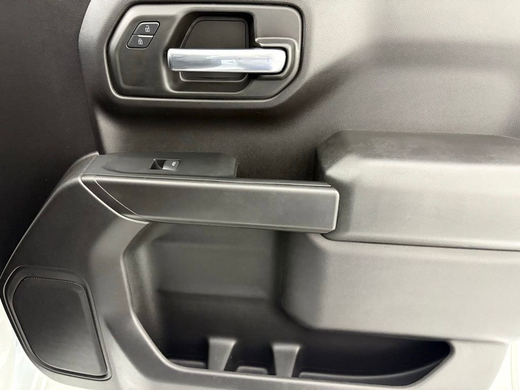 Used 2024 Chevrolet Silverado 1500 Custom Trail Boss w/ LPO, Dark Essentials Package image 39