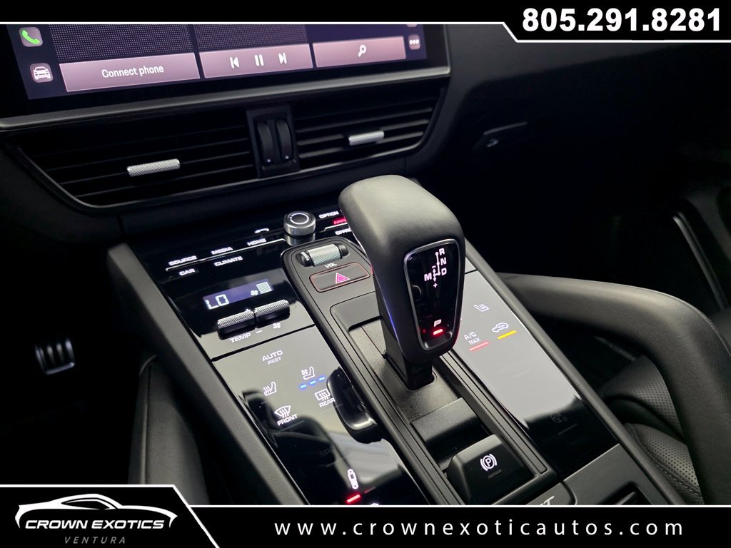 Used 2022 Porsche Cayenne Turbo GT AWD/4WD image 32