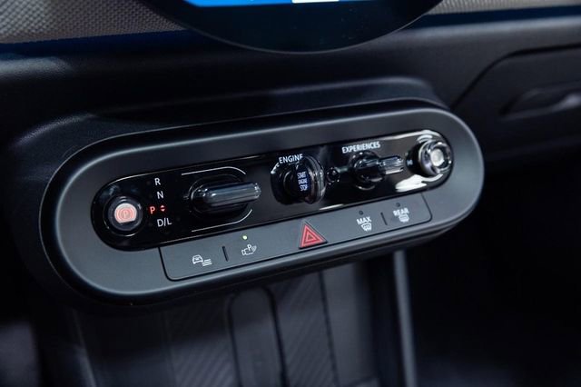 Certified 2025 MINI Cooper S image 19