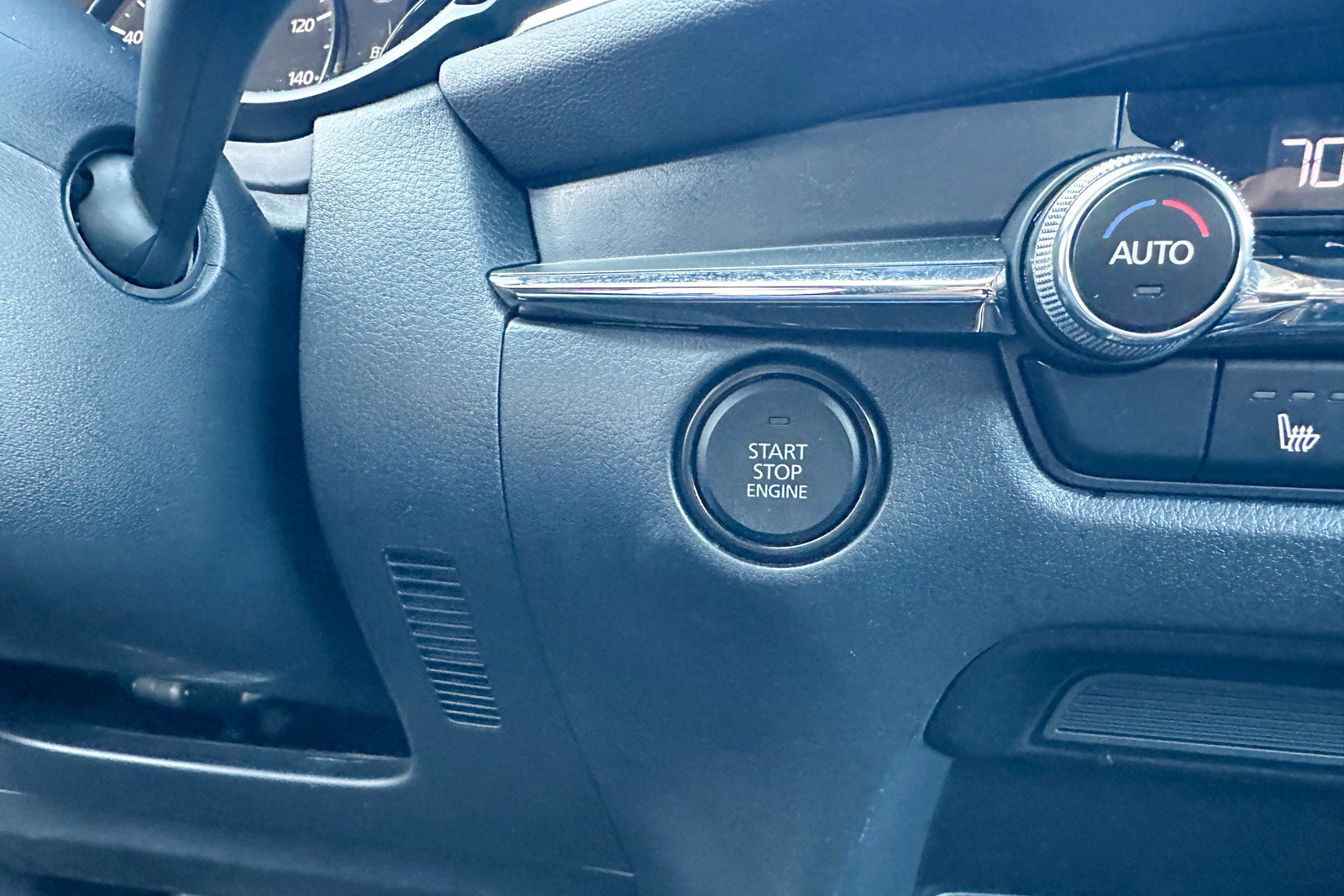 Certified 2024 MAZDA CX-30 AWD 2.5 S w/ Premium Package image 19