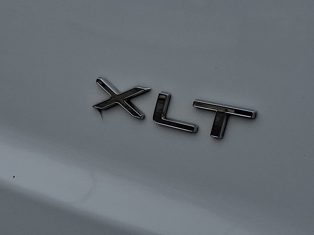 Used 2019 Ford Transit Connect XLT image 29