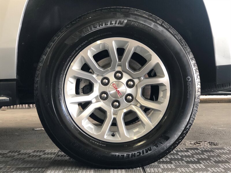 Used 2019 GMC Yukon XL SLT w/ Open Road Package AWD/4WD image 20