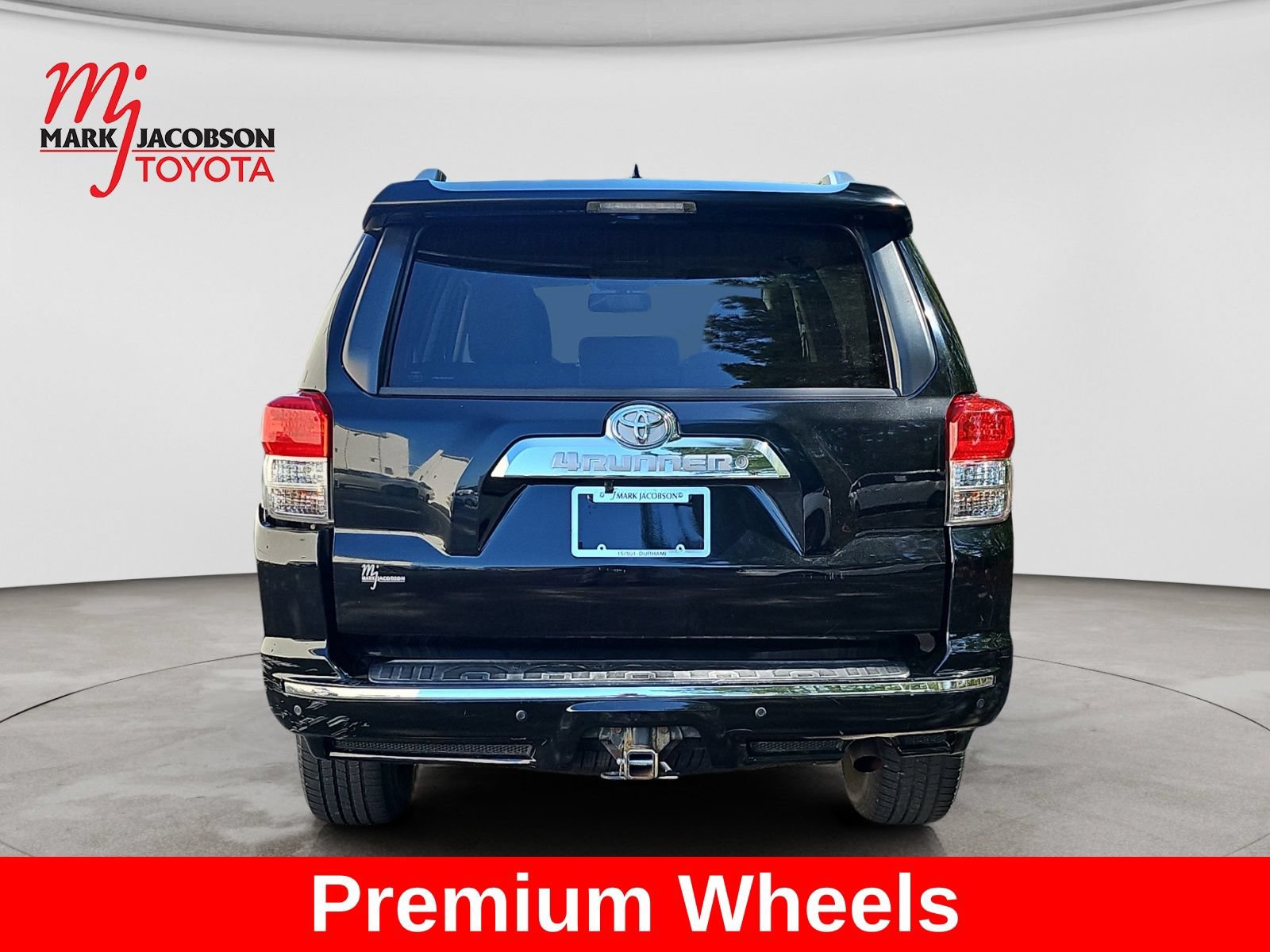 Used 2011 Toyota 4Runner SR5 w/ Convenience Pkg AWD/4WD image 10