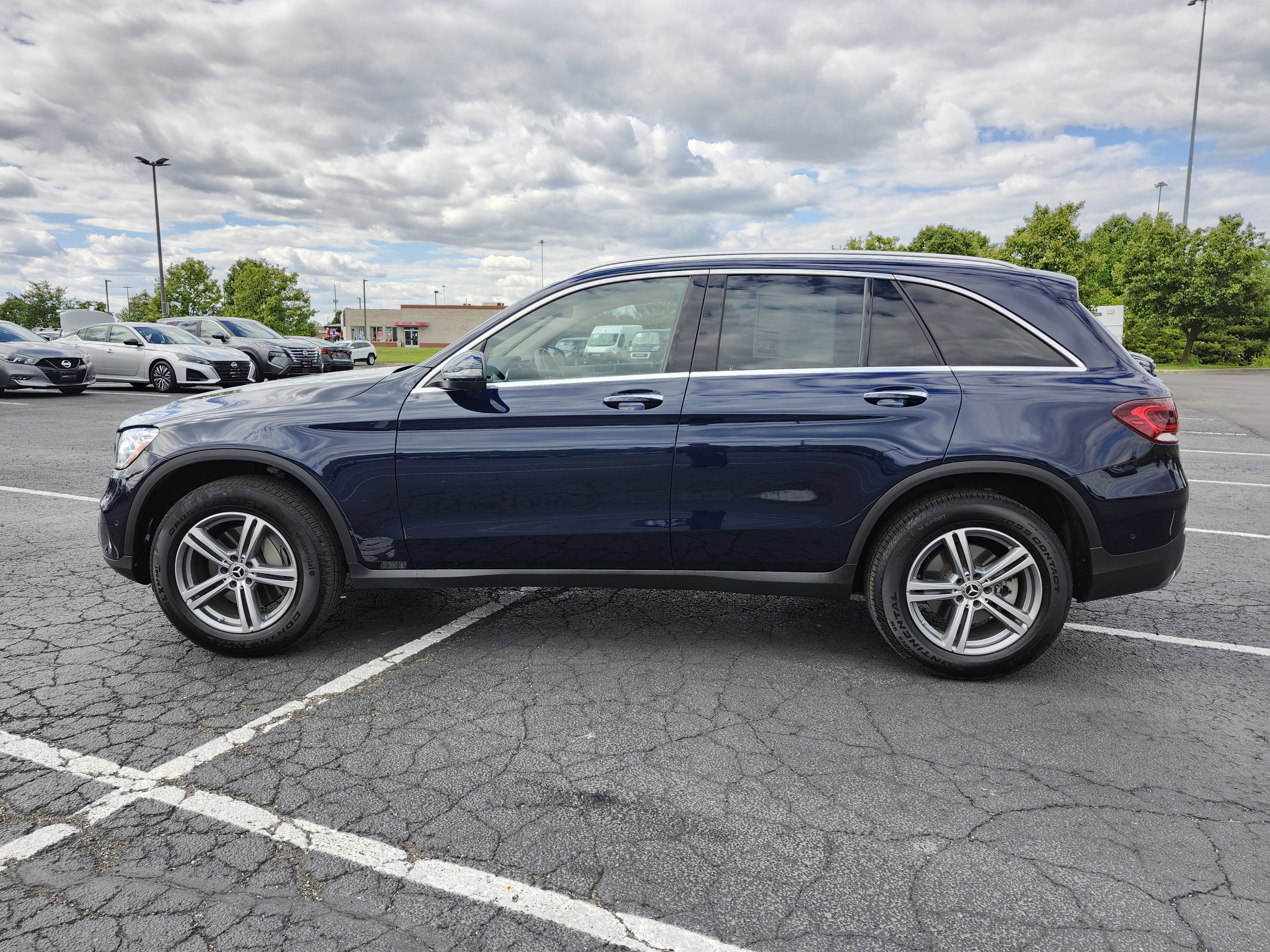 Used 2022 Mercedes-Benz GLC 300 4MATIC image 14