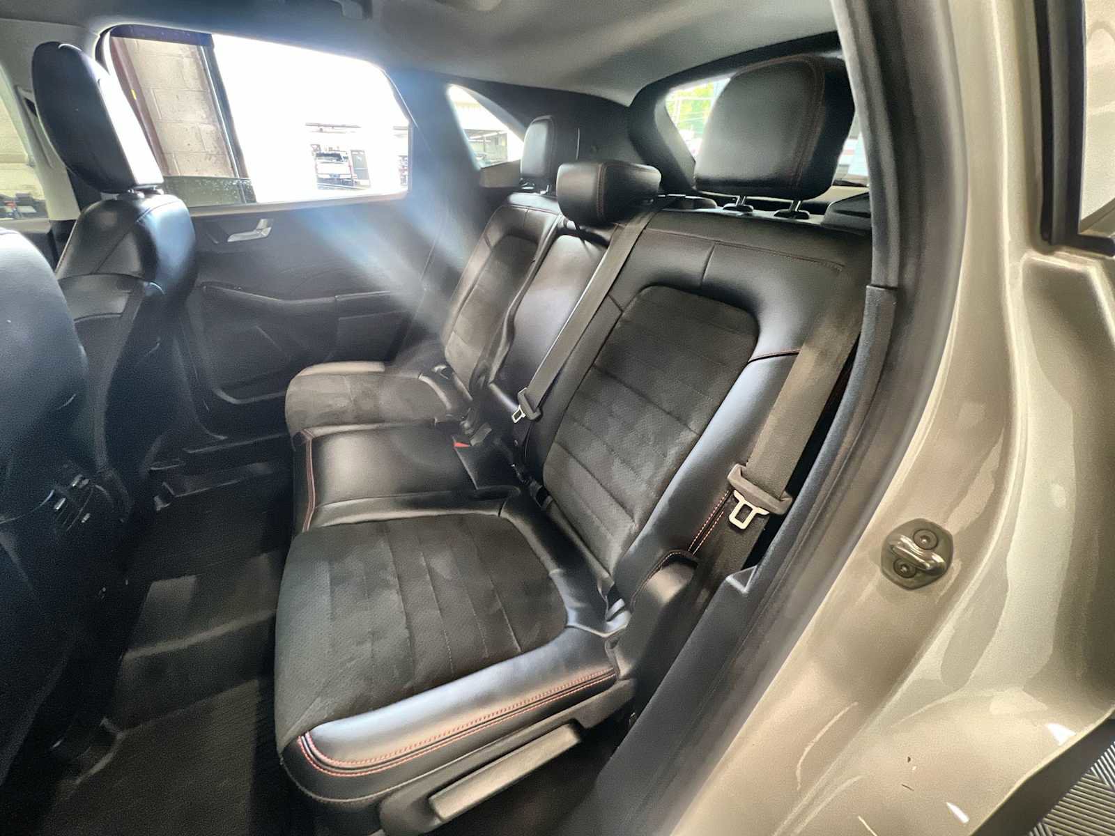 Used 2022 Ford Escape SEL image 25