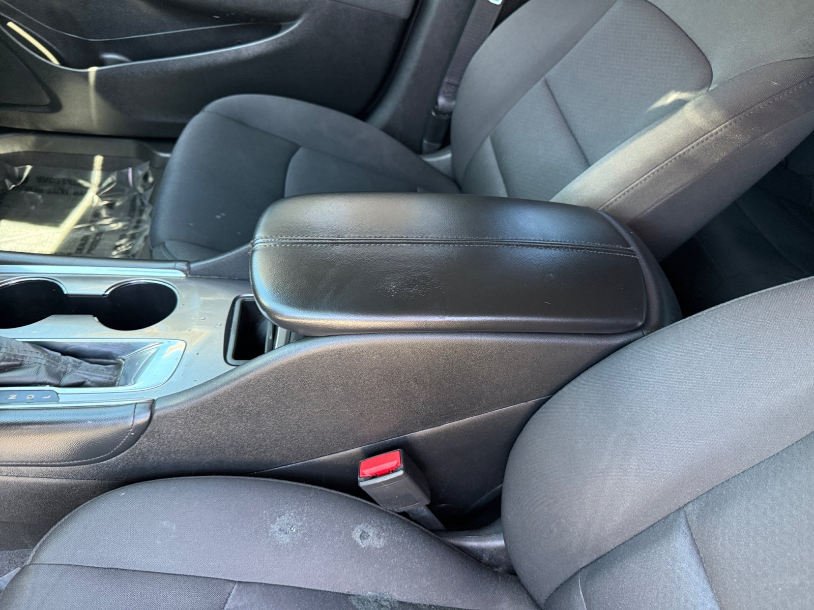 Used 2018 Chevrolet Malibu LT FWD image 14