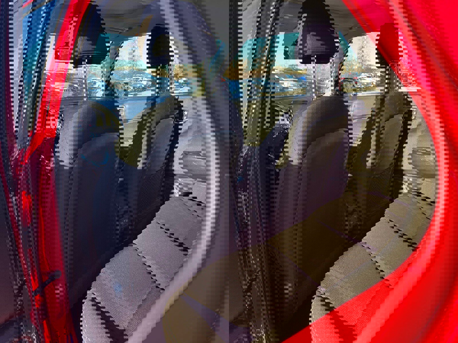 Certified 2025 Hyundai Venue SEL image 16