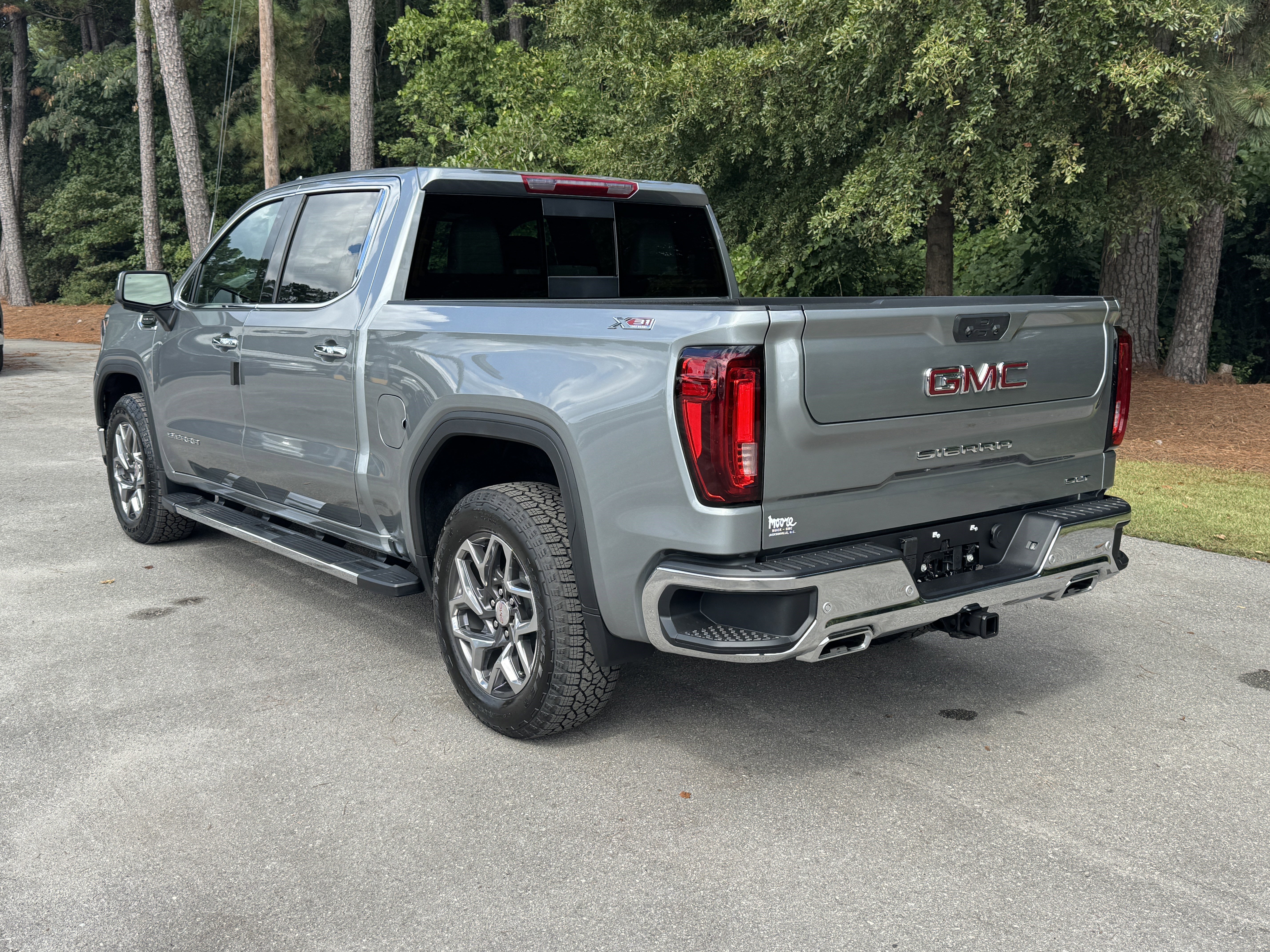 New 2026 GMC Sierra 1500 SLT w/ SLT Premium Plus Package image 13