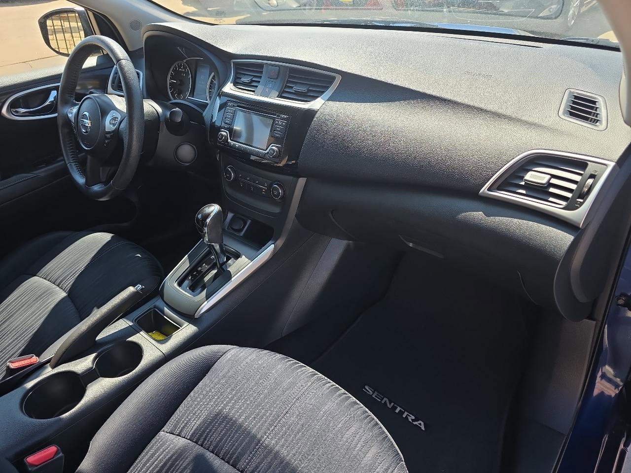 Used 2016 Nissan Sentra SV image 20