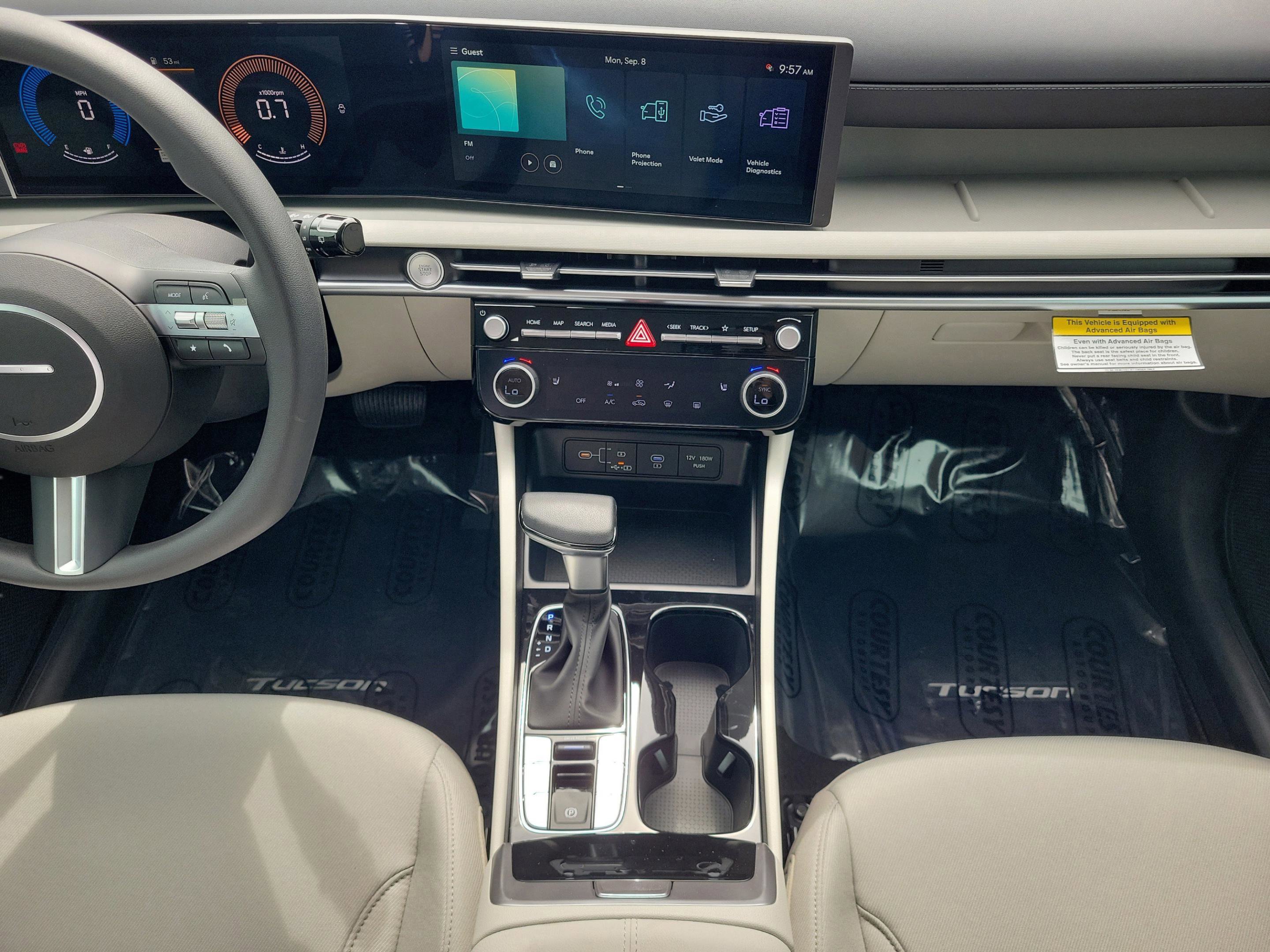 New 2026 Hyundai Tucson SEL image 16