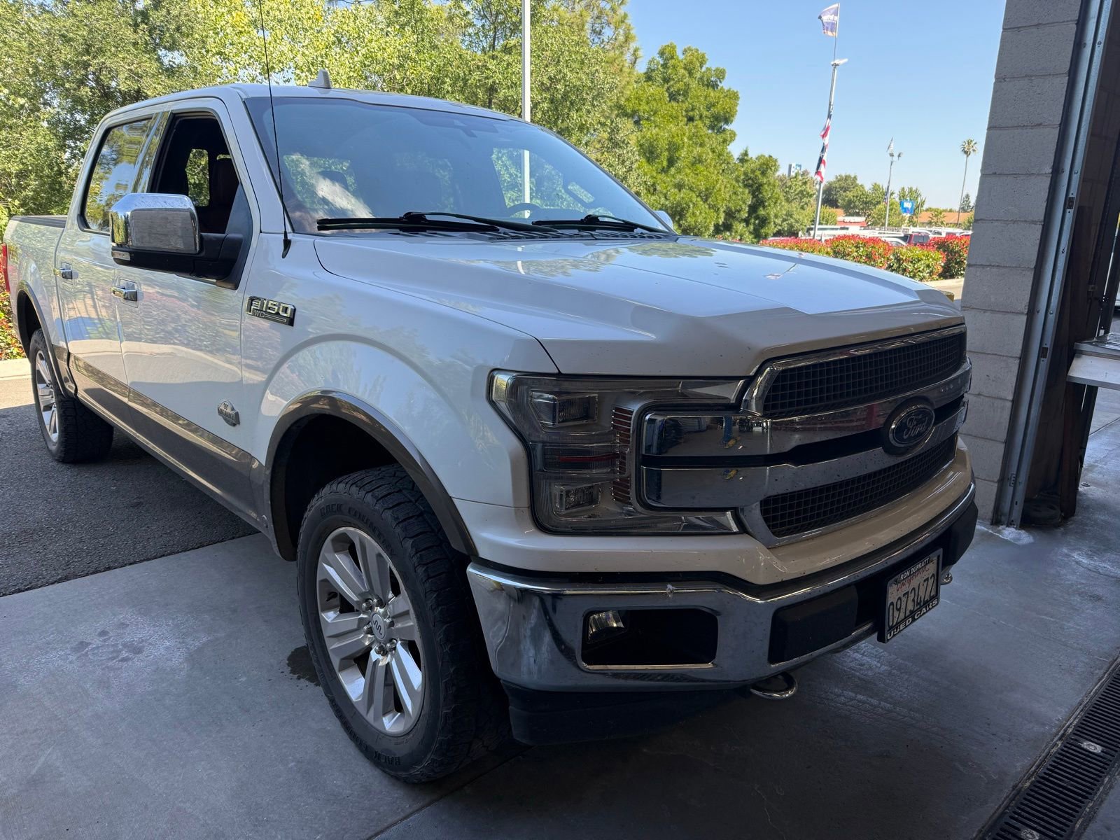 Used 2020 Ford F150 King Ranch w/ Equipment Group 601A Luxury AWD/4WD image 8